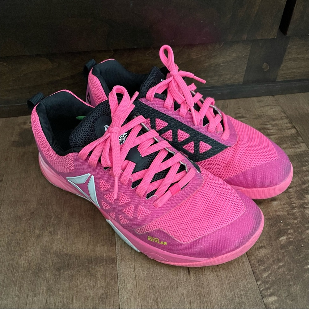 Women’s Reebok Nanos special edition breast cancer awareness